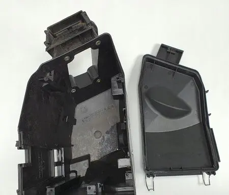 Mercedes-Benz C W203 Fuse box set 2035452201
