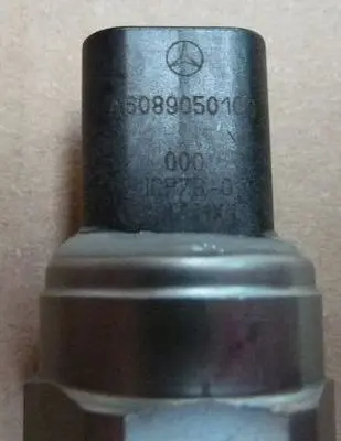 Coolant temperature sensor