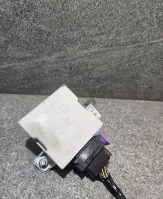 Toyota Avensis T250 Window wiper relay 8594005040