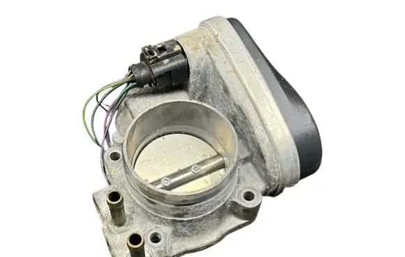 Audi A3 S3 A3 Sportback 8P Throttle valve 408238327003 06F133062