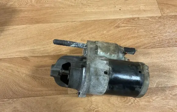 Citroen C5 Starter motor M000T36071 3110063J0