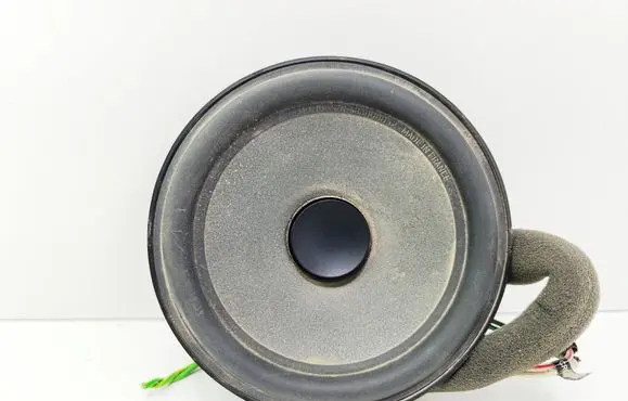 Audi A4 S4 B5 8D Front door speaker
