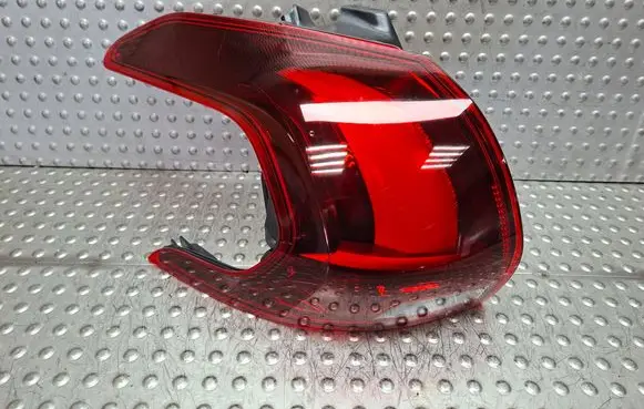 Peugeot 2008 I Rear/tail lights S25071544 9826730480