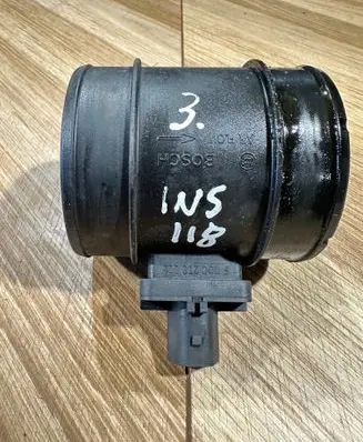 Opel Insignia A Mass air flow meter 55562426