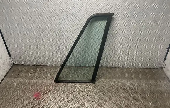 Opel Frontera A Rear vent window glass 