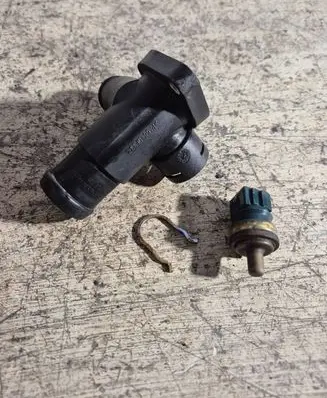 Coolant temperature sensor