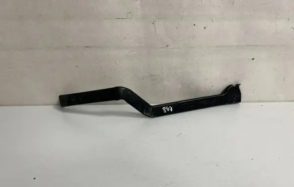 Ford Ranger Third/center stoplight AB3017A704AC