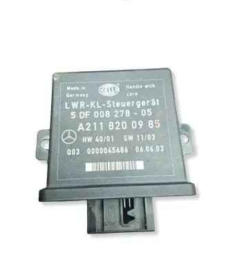 Mercedes-Benz E W211 Light module LCM 5DF00827805 0000045486 A2118200985