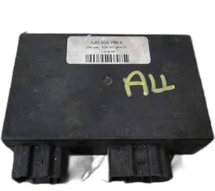 Volkswagen Golf IV Other control units/modules 1J0959799K
