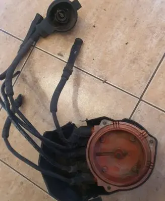 BMW 3 E30 Spark distributor cap 1235522396