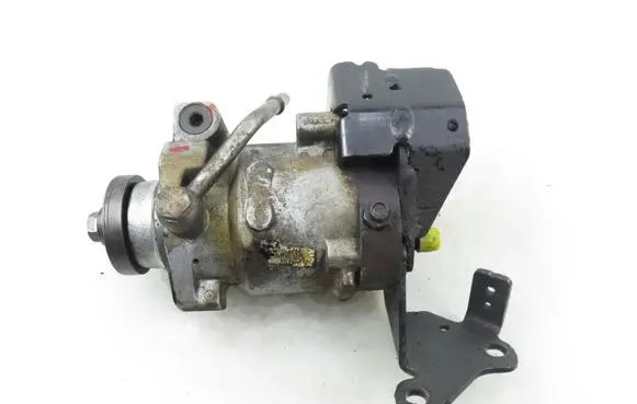 Ford Mondeo Mk III Fuel injection high pressure pump 2C1Q9B395AC R9044Z035A