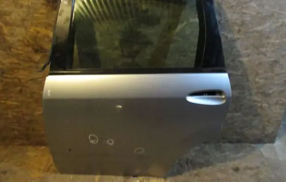 Fiat Croma Rear door
