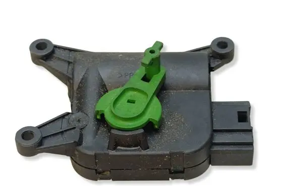 Audi A4 S4 B6 8E 8H Air flap motor/actuator 8E1820511B 0132801303 663829R