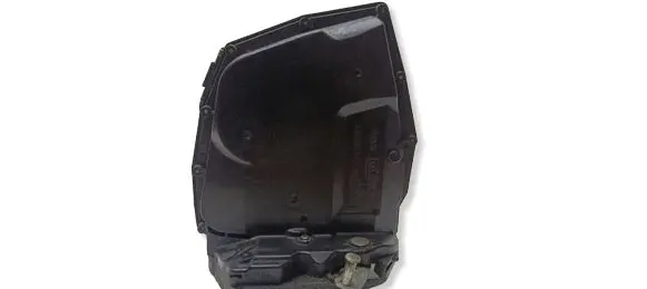 Suzuki Swift I Rear door lock 