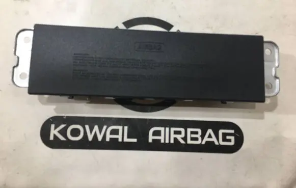 Mercedes-Benz E W213 Knee airbag A2138600302
