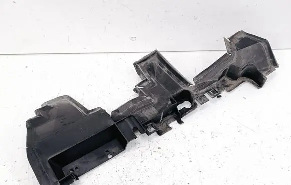 Audi Q5 SQ5 Intercooler air guide/duct channel 8R0121283J