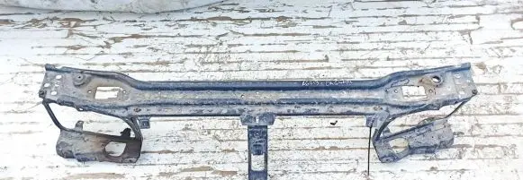 Renault Laguna I Radiator support slam panel