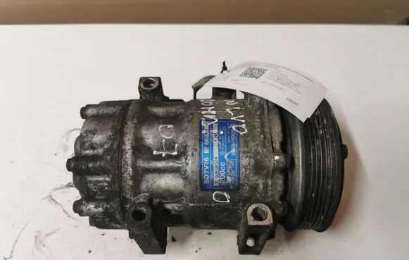 Volvo V50 Air conditioning (A/C) compressor (pump) 3M5H19D629HD