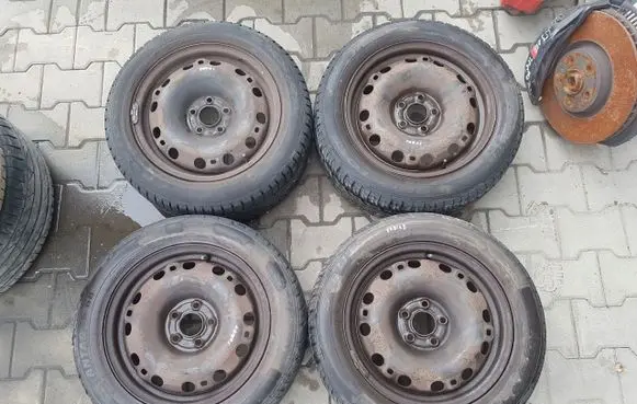 Toyota Aygo AB10 R15 steel rim 4X100