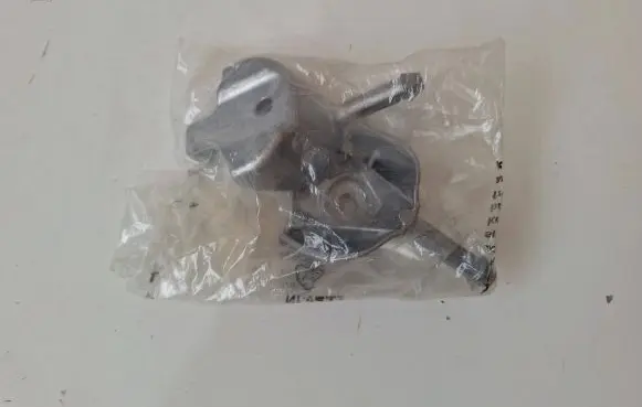 BMW 1 F40 Coolant pipe/hose 8617370
