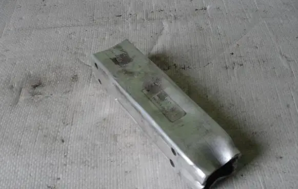 Audi A6 S6 C6 4F Front bumper mounting bracket 4F0807134