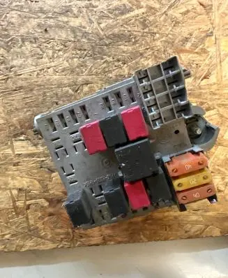 Peugeot Boxer Fuse module 1349946080 03072006