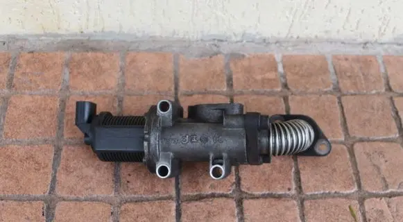 Opel Vectra C EGR valve