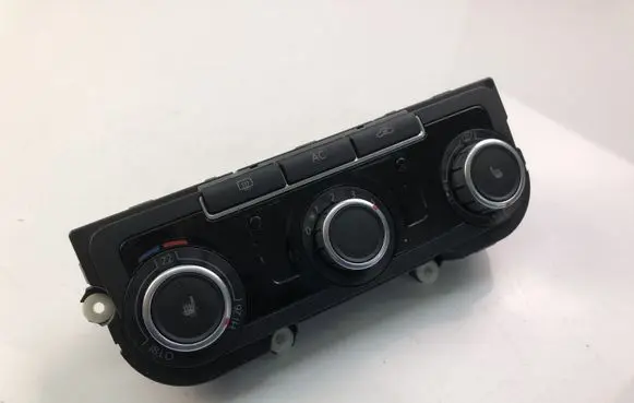 Volkswagen PASSAT B6 Climate control unit 3C8907336AC