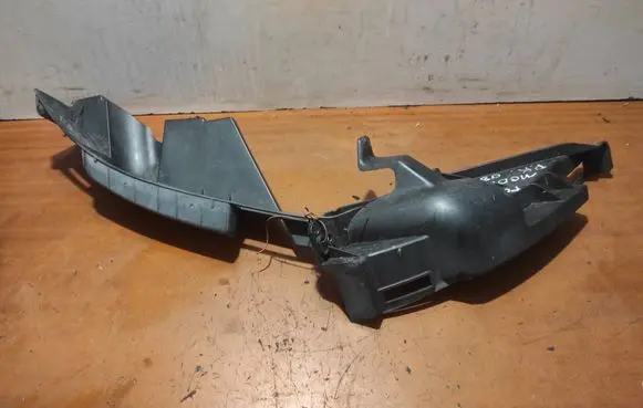 Renault Modus Front bumper mounting bracket 8200670290