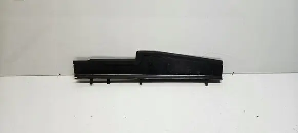 Intercooler air guide/duct channel