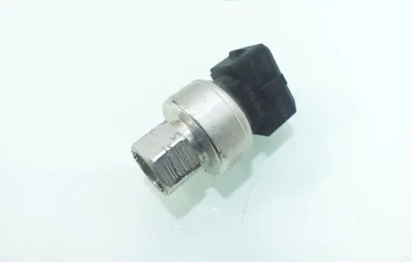Air conditioning (A/C) pressure sensor