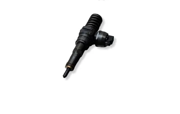 Volkswagen Golf V Fuel injector 0414720215 038130073AG