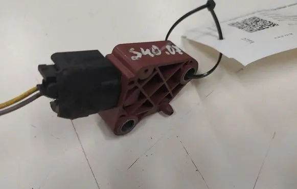 Volvo V50 Airbag deployment crash/impact sensor 30737138 MRSA5 8840A6