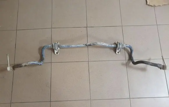 Nissan X-Trail T31 Front anti-roll bar/sway bar