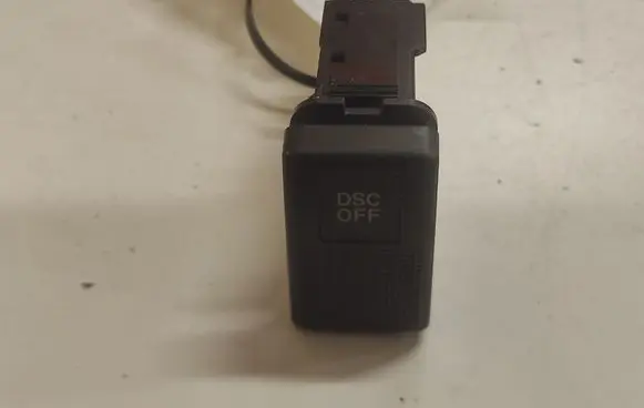 Mazda 5 DTC switch 15A469
