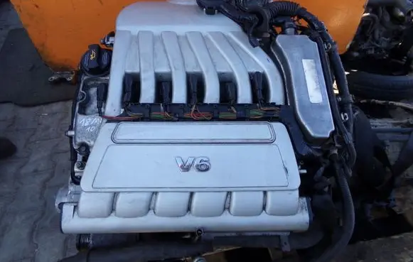 Volkswagen Touareg I Engine AZZ 18MB10