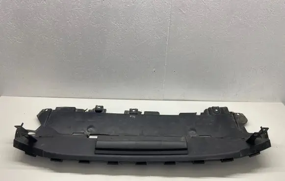Ford Ecosport Intercooler air guide/duct channel GN158B384ja BGTAA