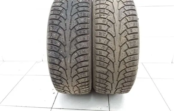 Volkswagen Golf II R16 winter/snow tires with studs 20555R1694TXL NOKIAN HAKKAPELITTA5