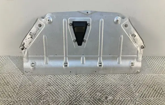 Audi TT TTS Mk2 Engine splash shield/under tray 8J7825238