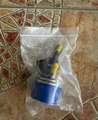 Mercedes-Benz GLC X253 C253 AdBlue injector A0004901113 0444025017