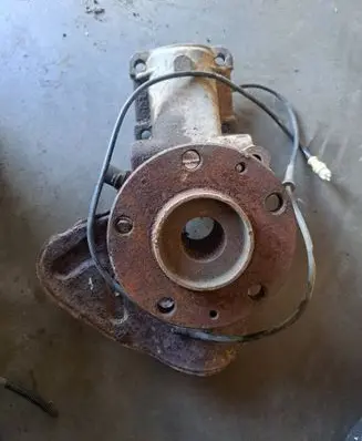 Peugeot Boxer Front wheel hub spindle knuckle