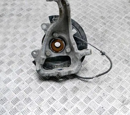 Dodge RAM 1500 DS Front wheel hub 68044701