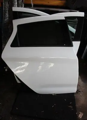 Renault Zoe Rear door 
