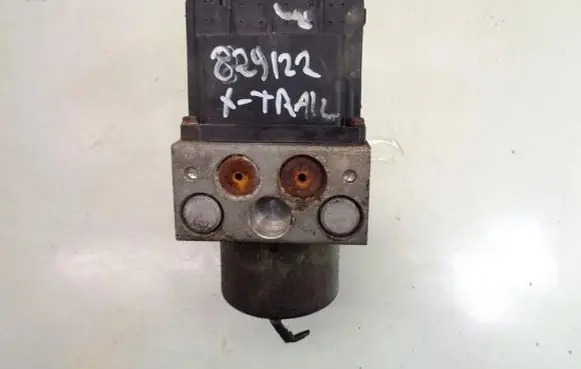 Nissan X-Trail T30 ABS Pump