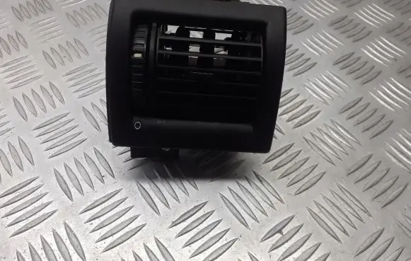 Opel Astra G Dashboard air vent grill cover trim 90437455
