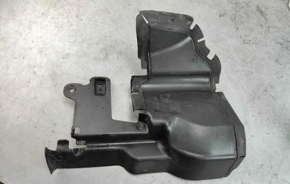 Volvo V70 Intercooler air guide/duct channel 31323243 30678191