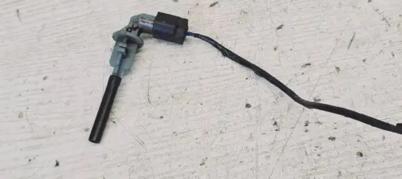 BMW 3 E90 E91 Windshield washer fluid level sensor 52861