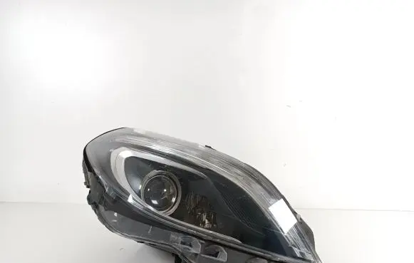 Mercedes-Benz B W246 W242 Headlight/headlamp A2468200861