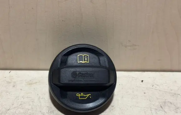 Skoda Octavia Mk3 (5E) Oil filler cap 05E103485C