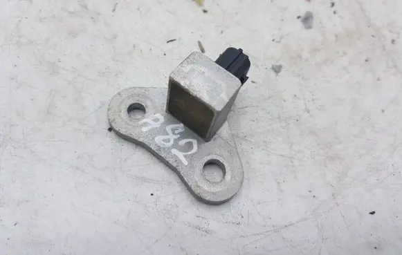 Nissan X-Trail T31 Airbag deployment crash/impact sensor FAEG0077104005